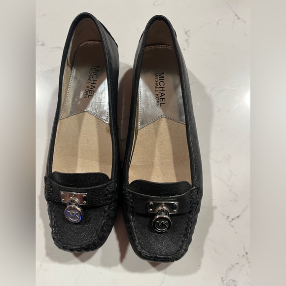 Michael Kors Hamilton Loafers in Black Leather Size 6.5 - Picture 1 of 6